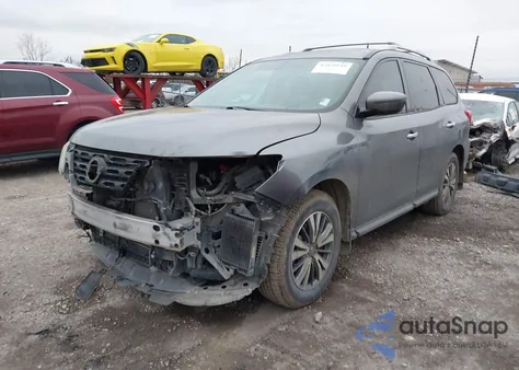 2019 Nissan Pathfinder S z USA, uszkodzony, nr VIN 5N1DR2MN2KC630026